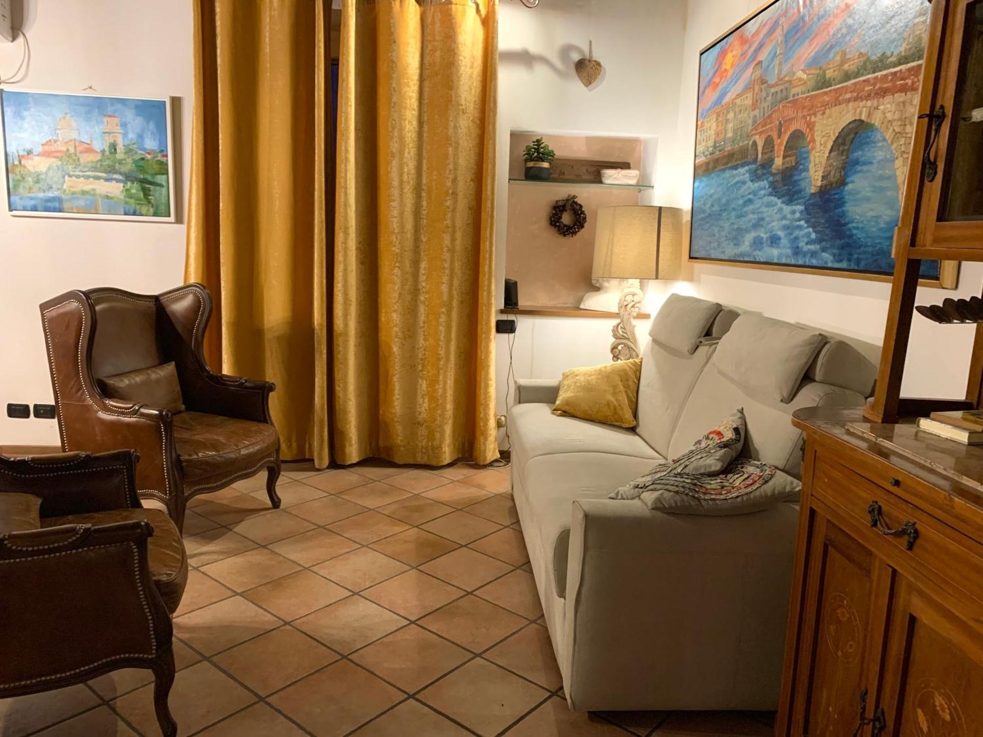 Casa Al Teatro Apartment Verona Ngoại thất bức ảnh